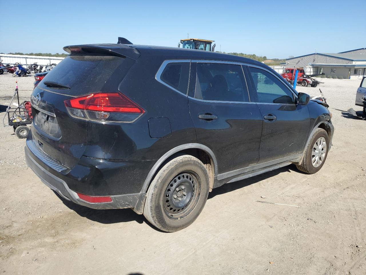 2017 NISSAN ROGUE