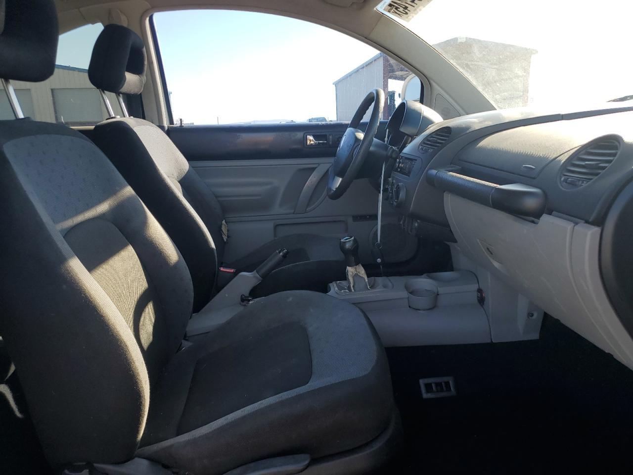 1999 VOLKSWAGEN Beetle
