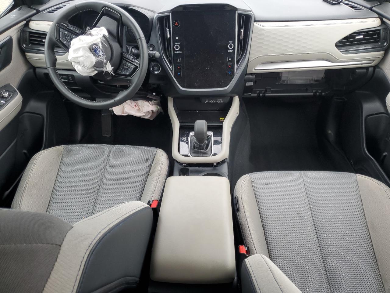 2025 SUBARU FORESTER