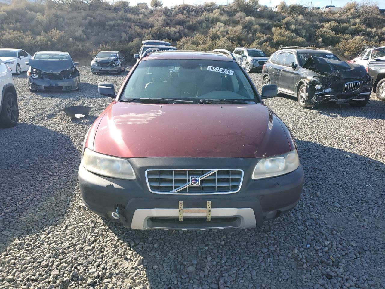 2005 VOLVO XC70