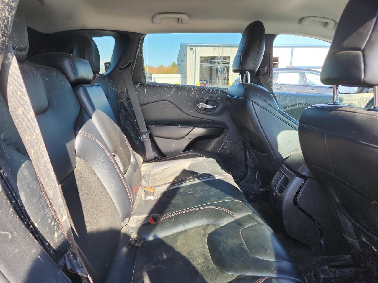 2021 JEEP CHEROKEE
