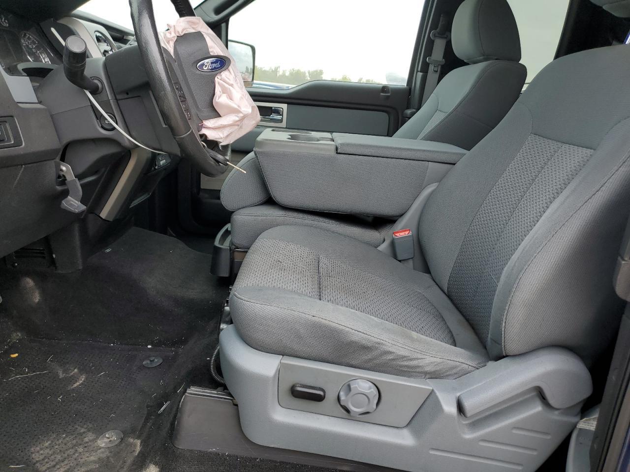 2011 FORD F-150