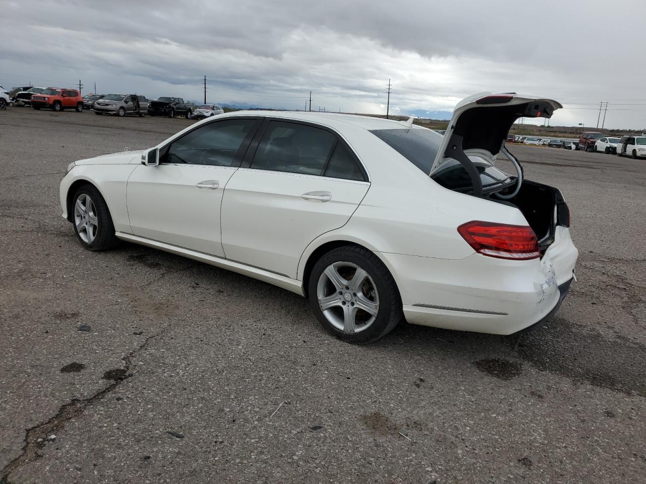 2014 MERCEDES-BENZ E-Class