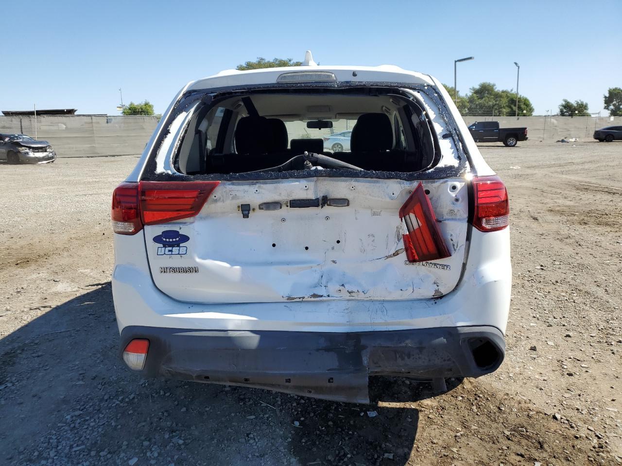 2017 MITSUBISHI outlander