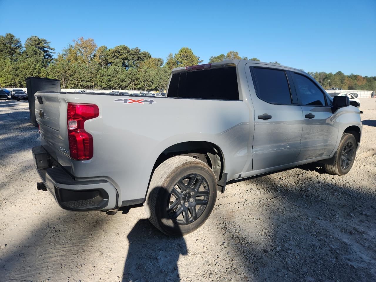 2024 CHEVROLET Silverado