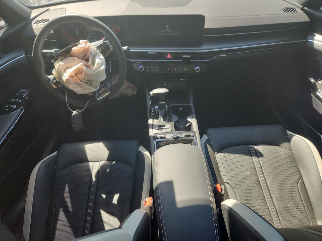 2025 KIA K5