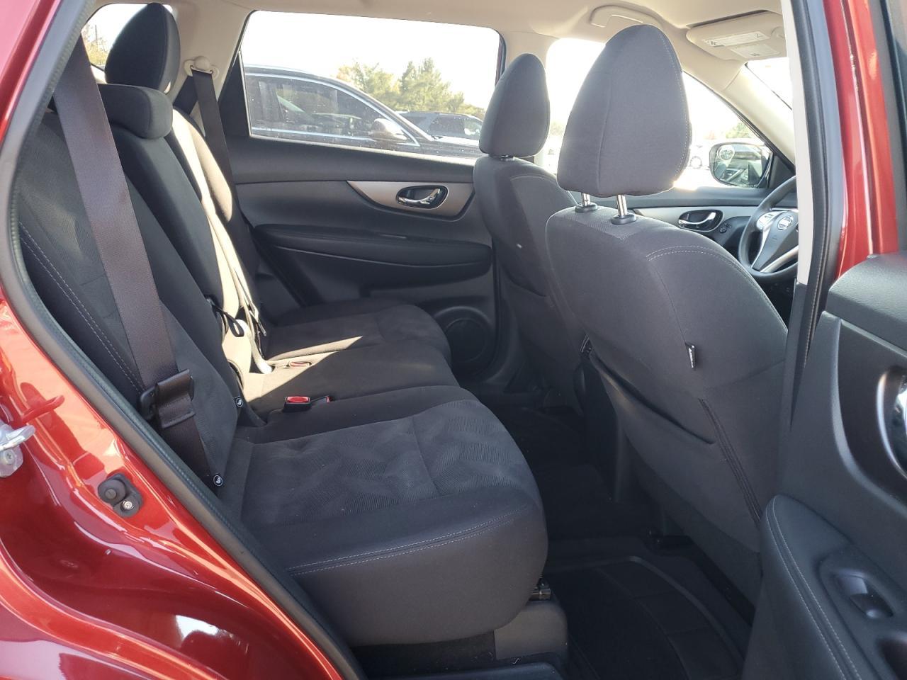 2016 NISSAN ROGUE