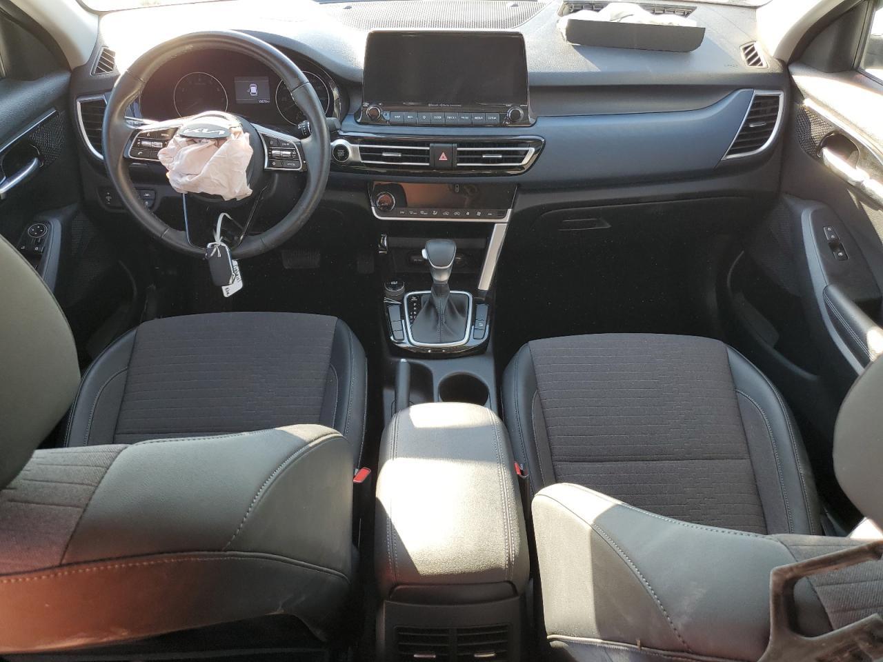 2023 KIA SELTOS