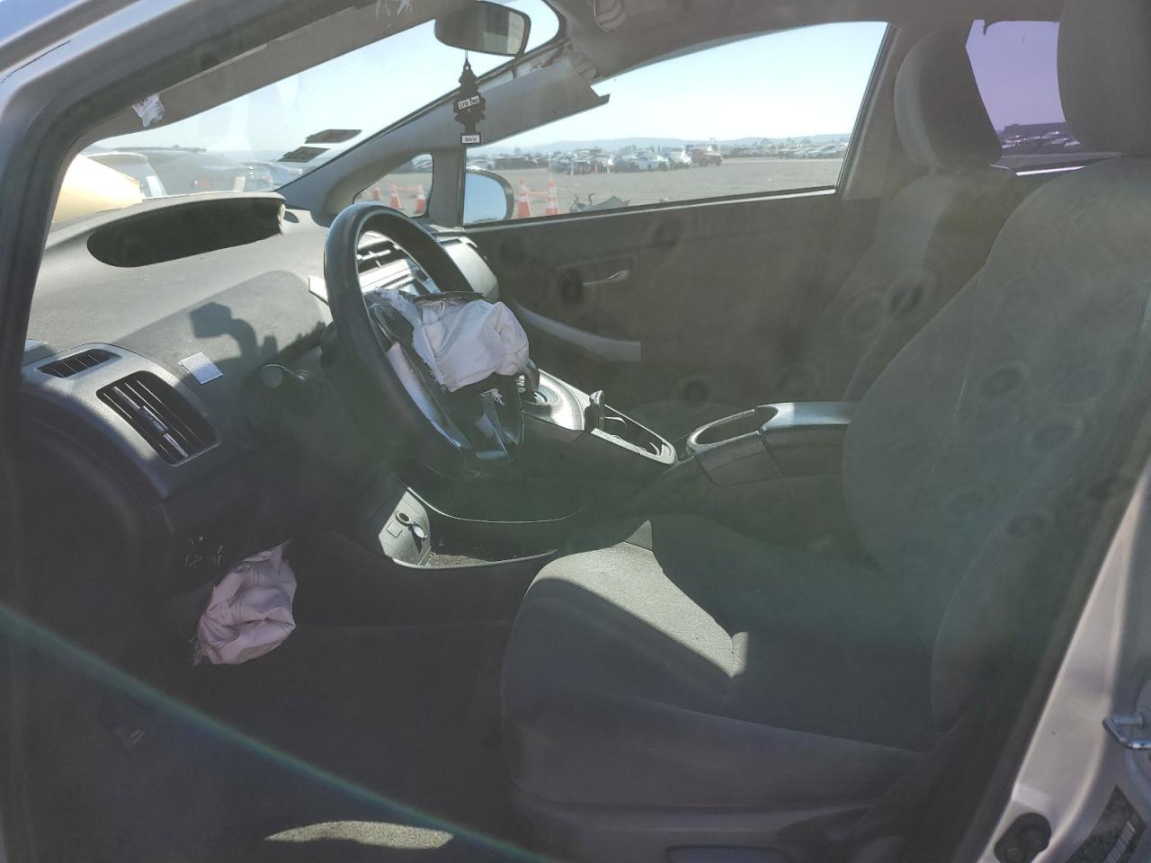 2015 TOYOTA PRIUS