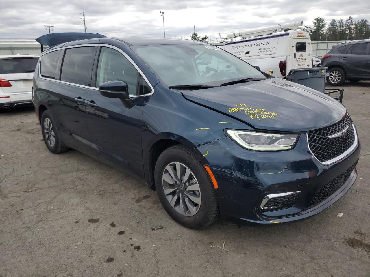 2023 CHRYSLER Pacifica