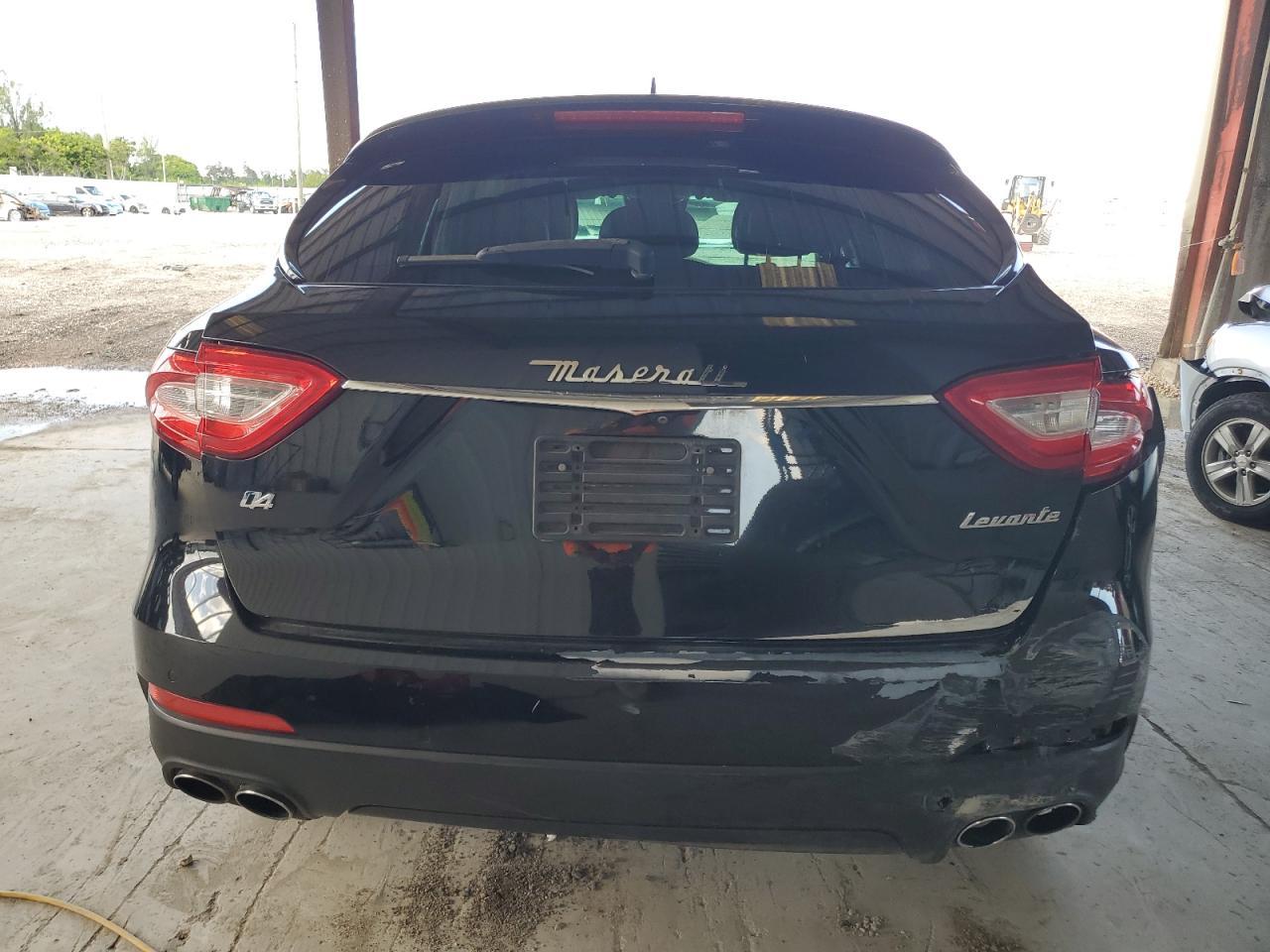 2018 MASERATI Levante