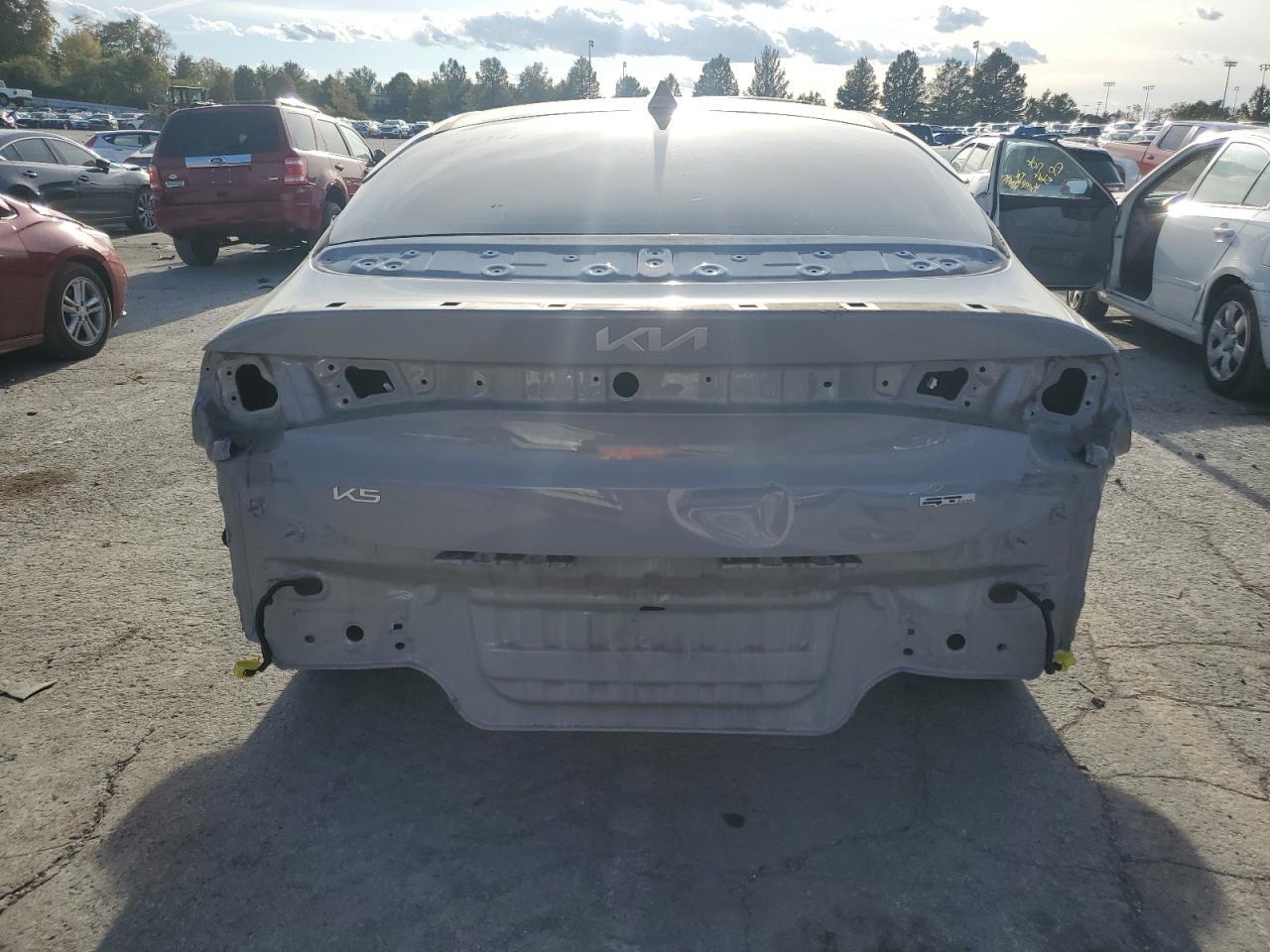 2023 KIA K5