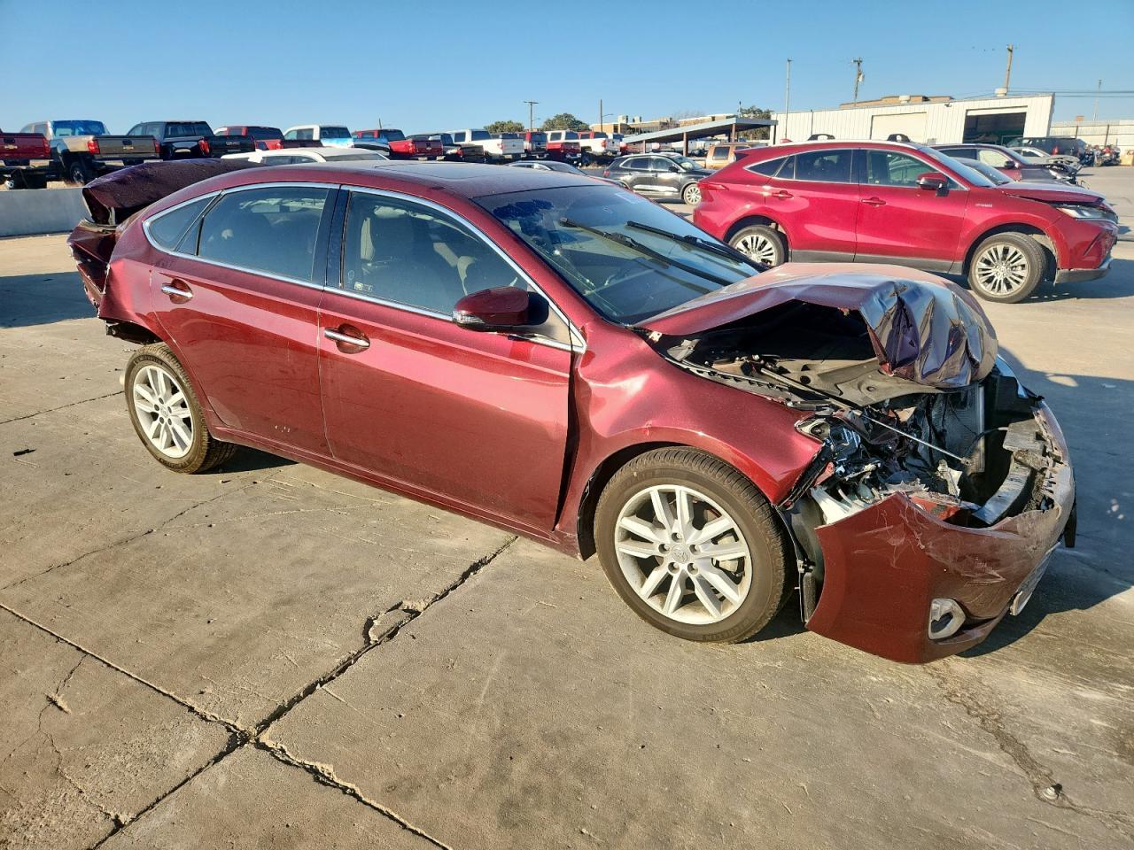 2013 TOYOTA Avalon