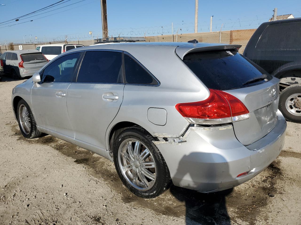 2010 TOYOTA VENZA