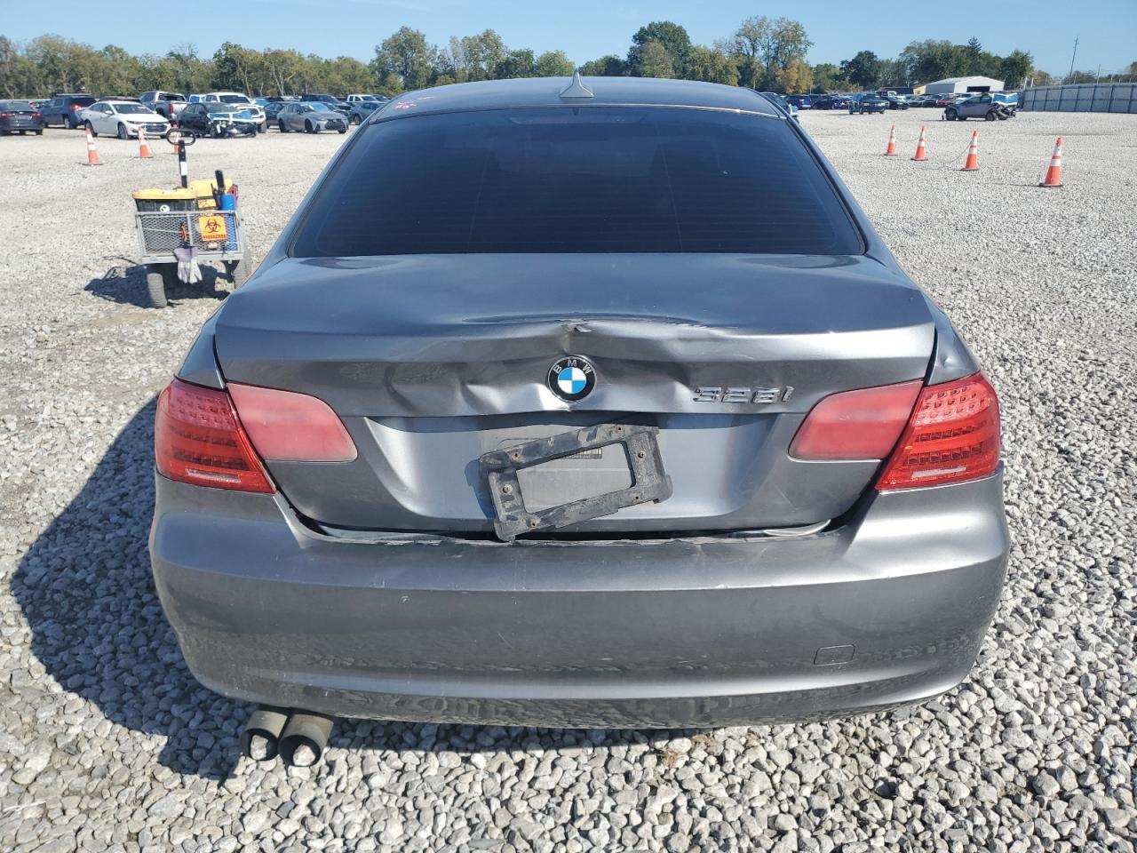 2011 BMW 3 SERIES