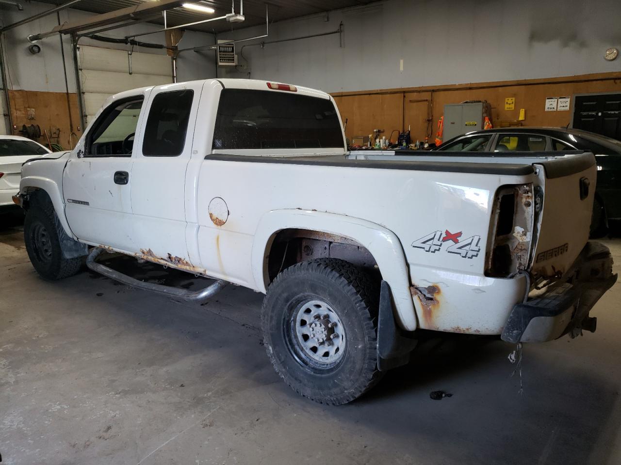 2004 GMC Sierra