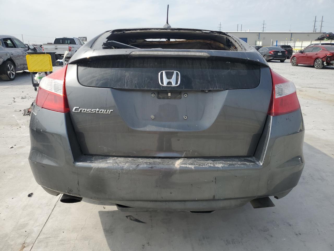 2012 HONDA Crosstour