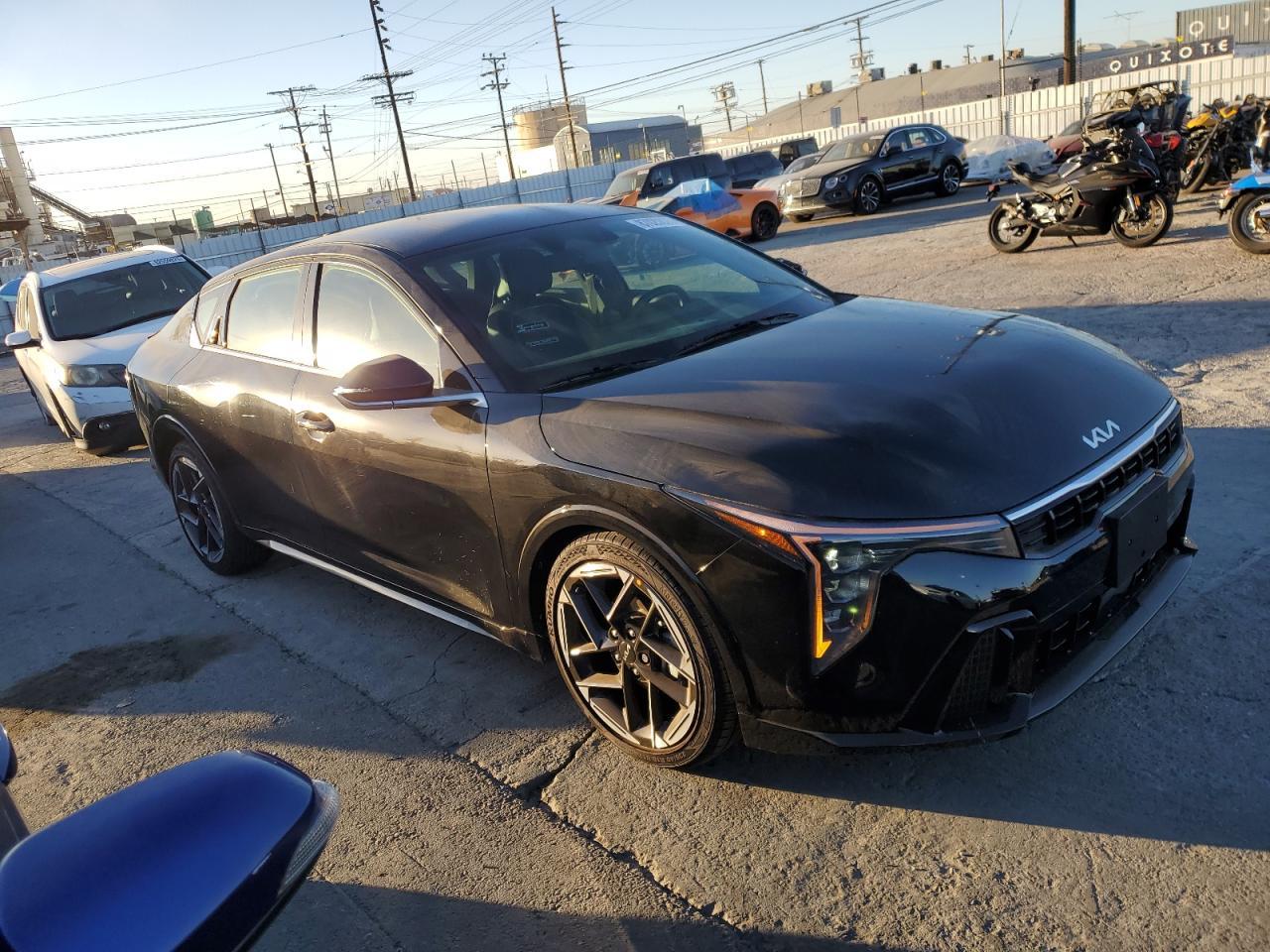 2025 KIA K4