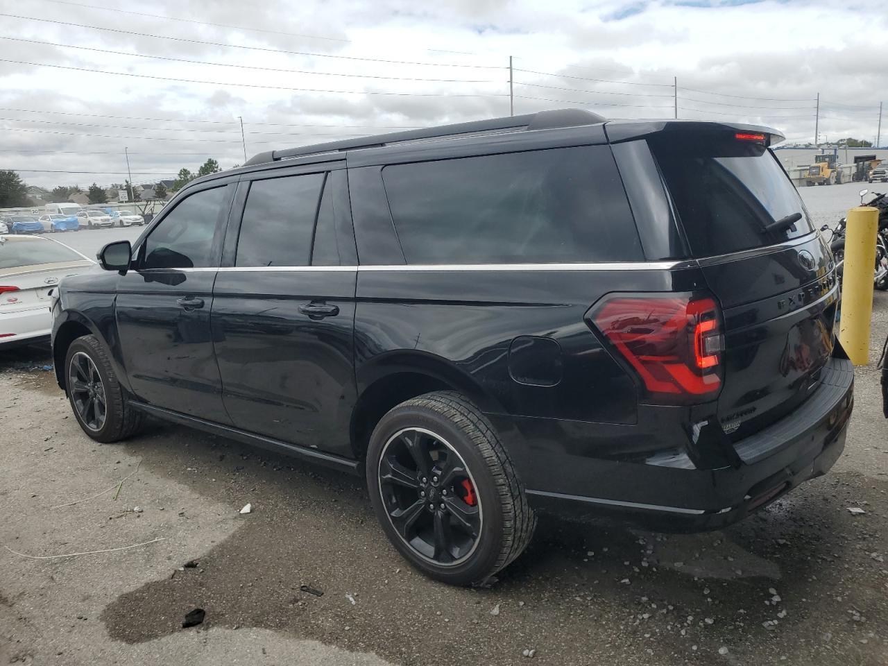 2022 FORD Expedition