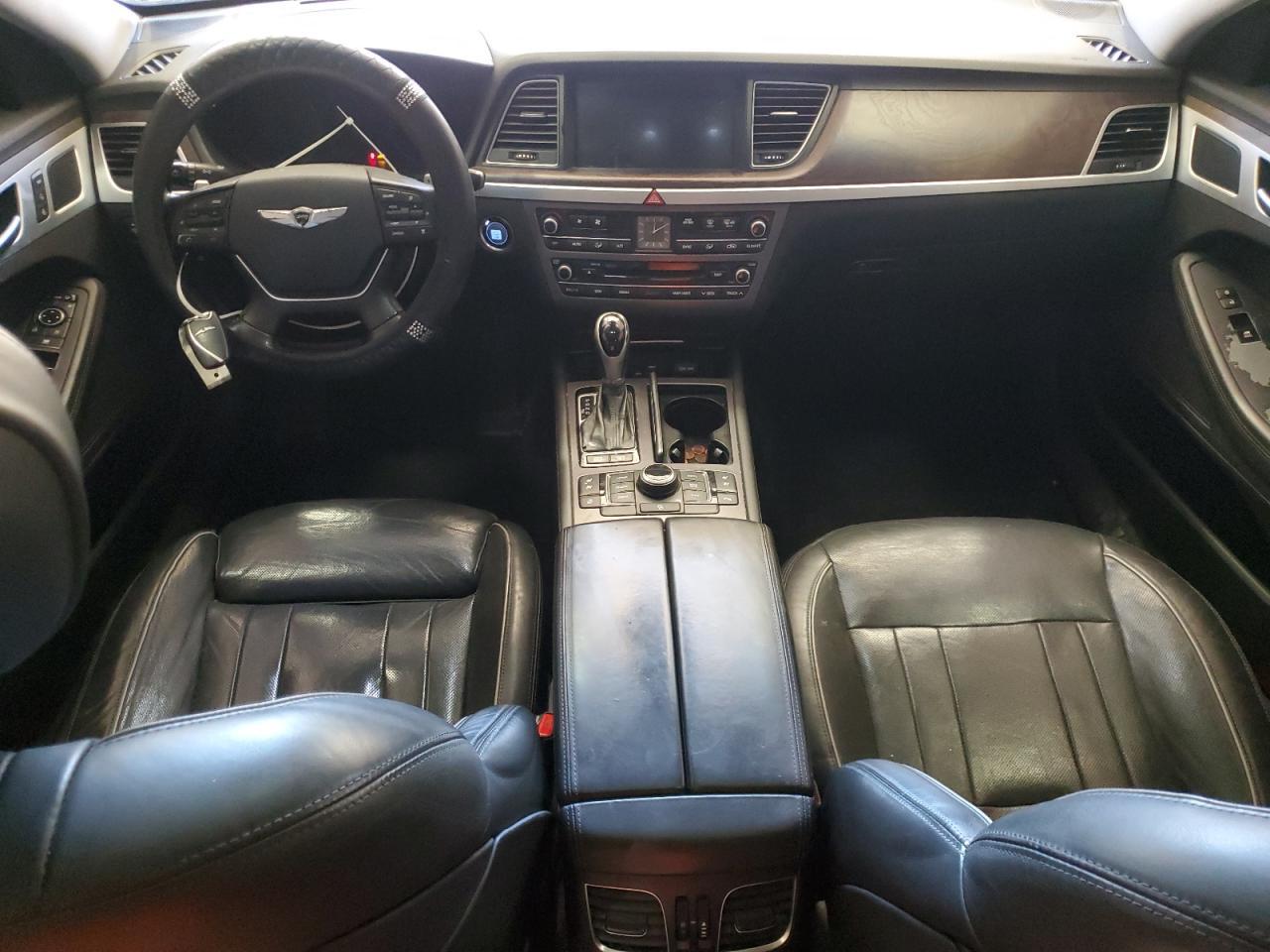 2015 HYUNDAI GENESIS
