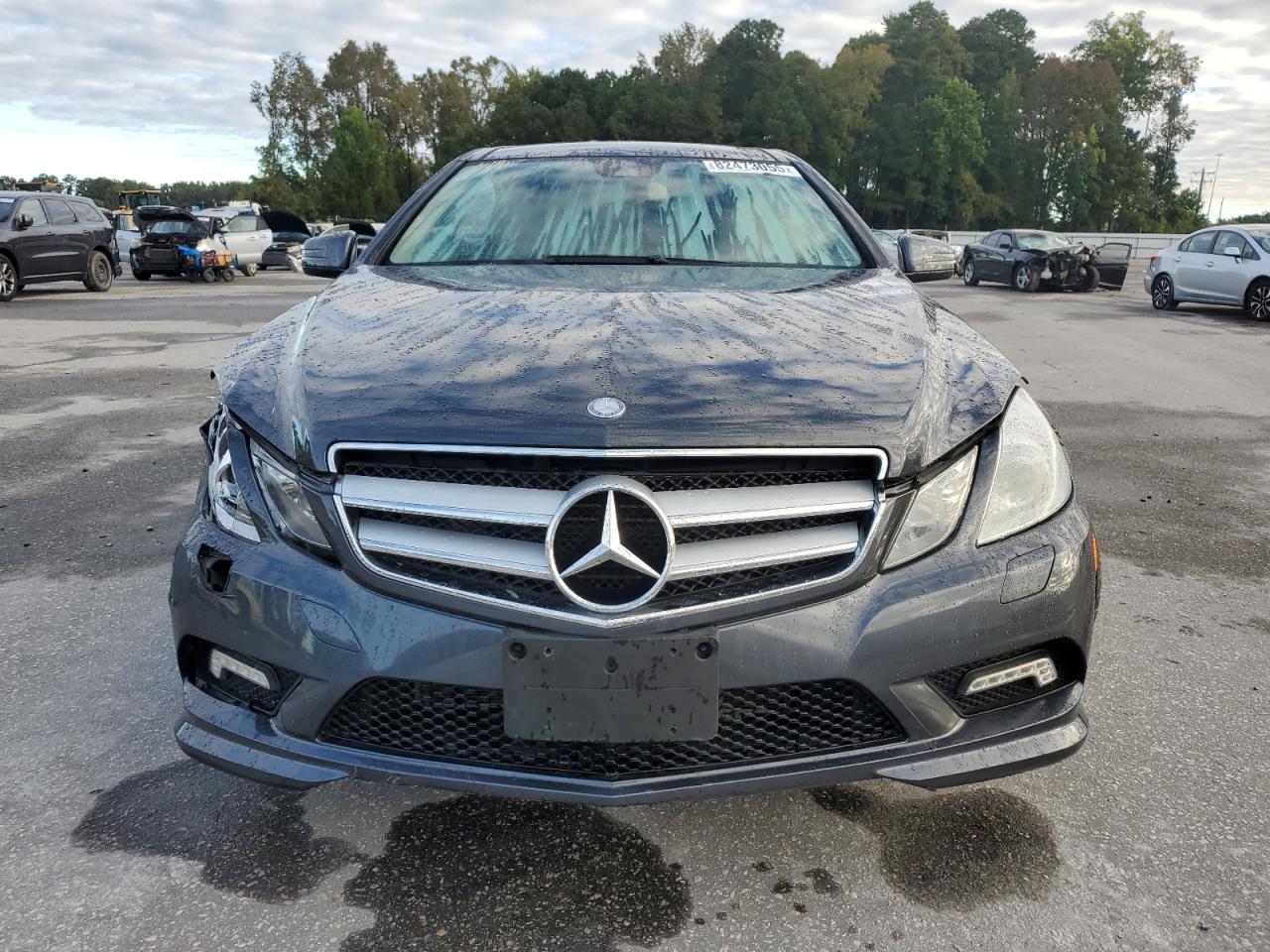 2011 MERCEDES-BENZ E-Class