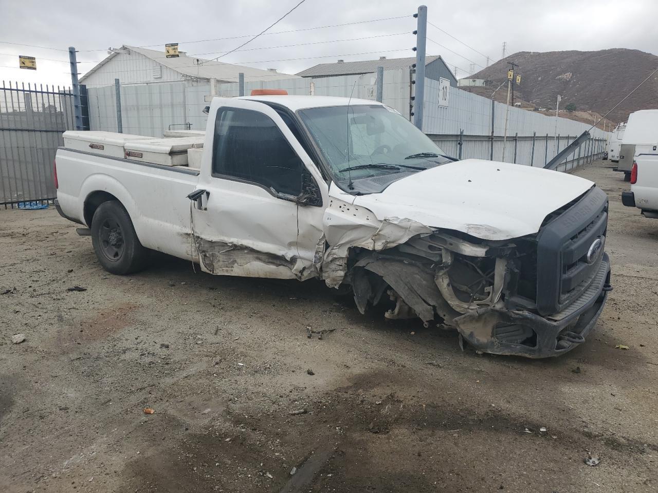 2015 FORD F-250