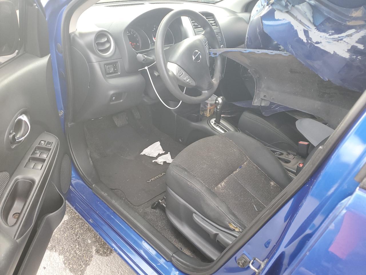 2016 NISSAN VERSA