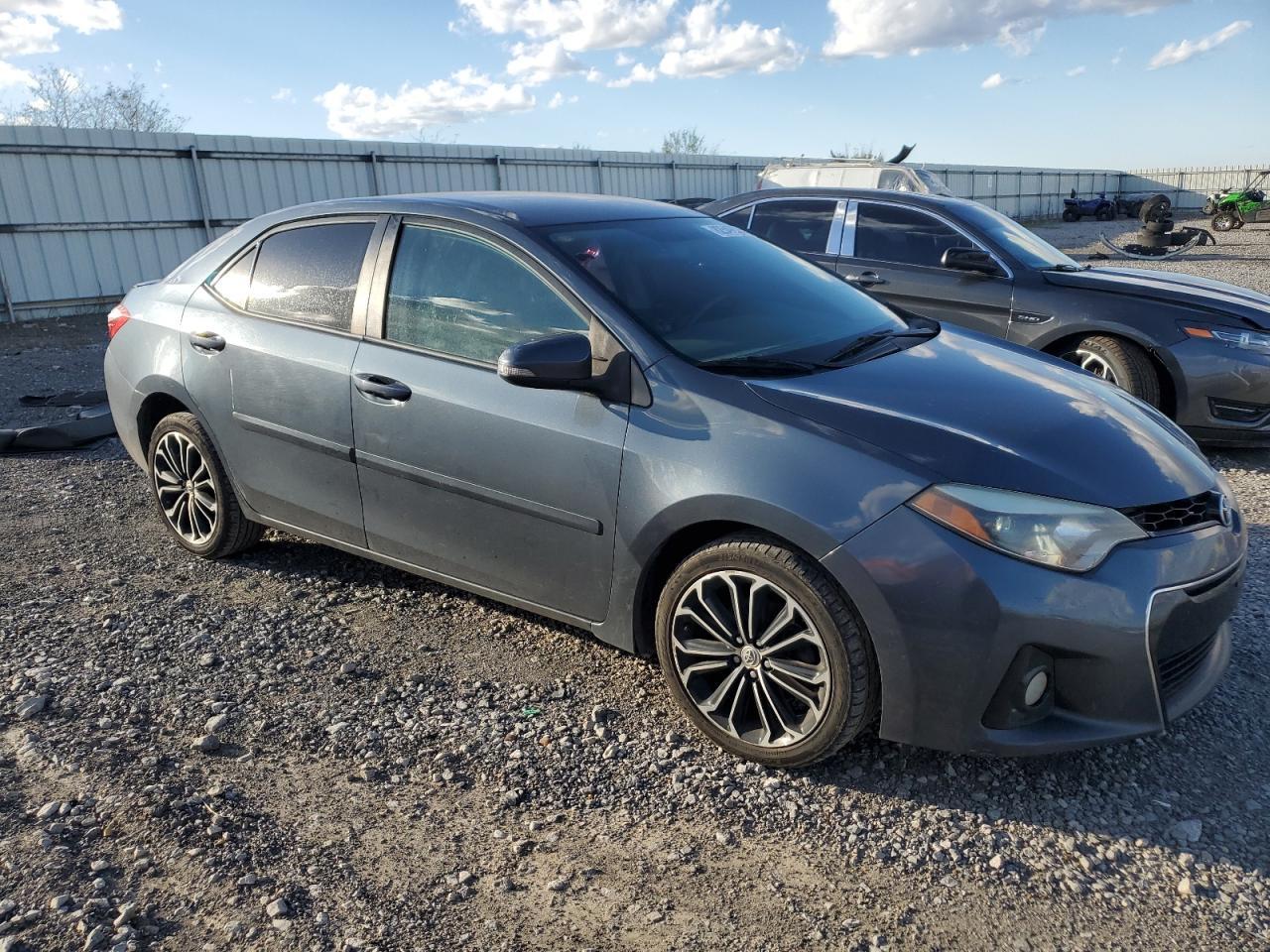 2016 TOYOTA COROLLA