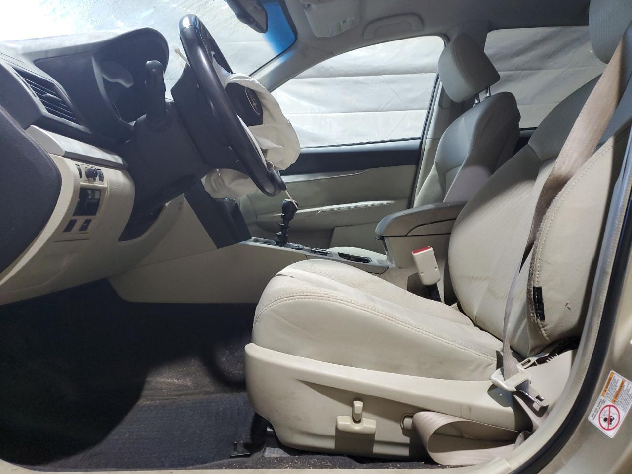 2010 SUBARU Outback