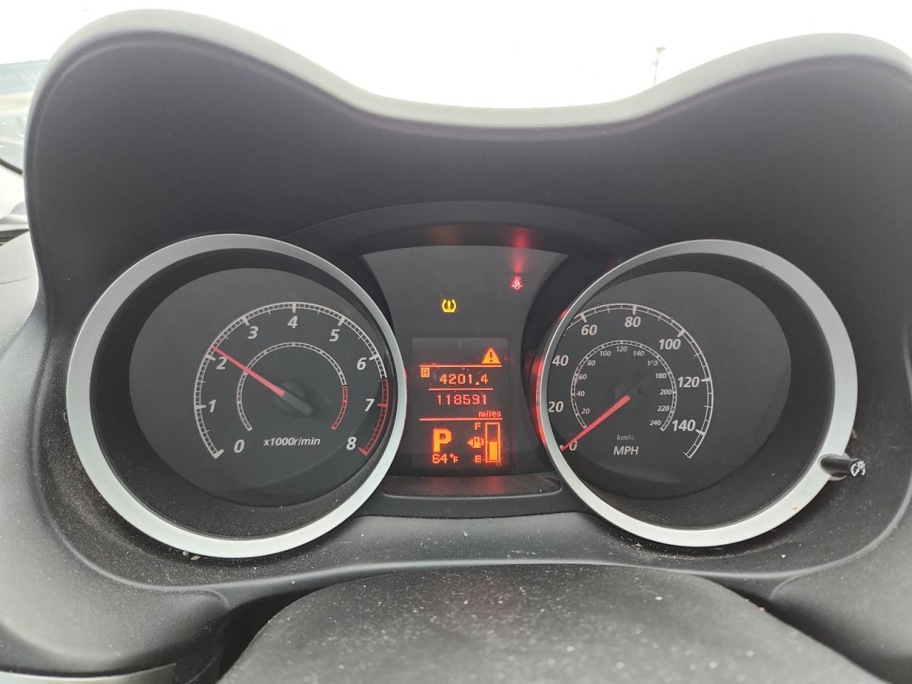2013 MITSUBISHI LANCER