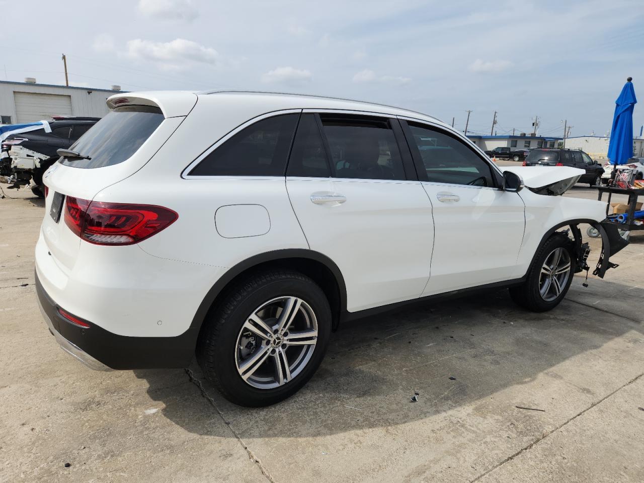 2022 MERCEDES-BENZ GLC-Class