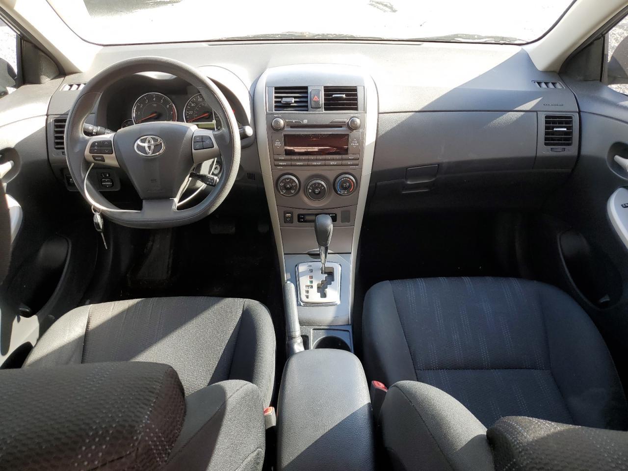 2011 TOYOTA COROLLA