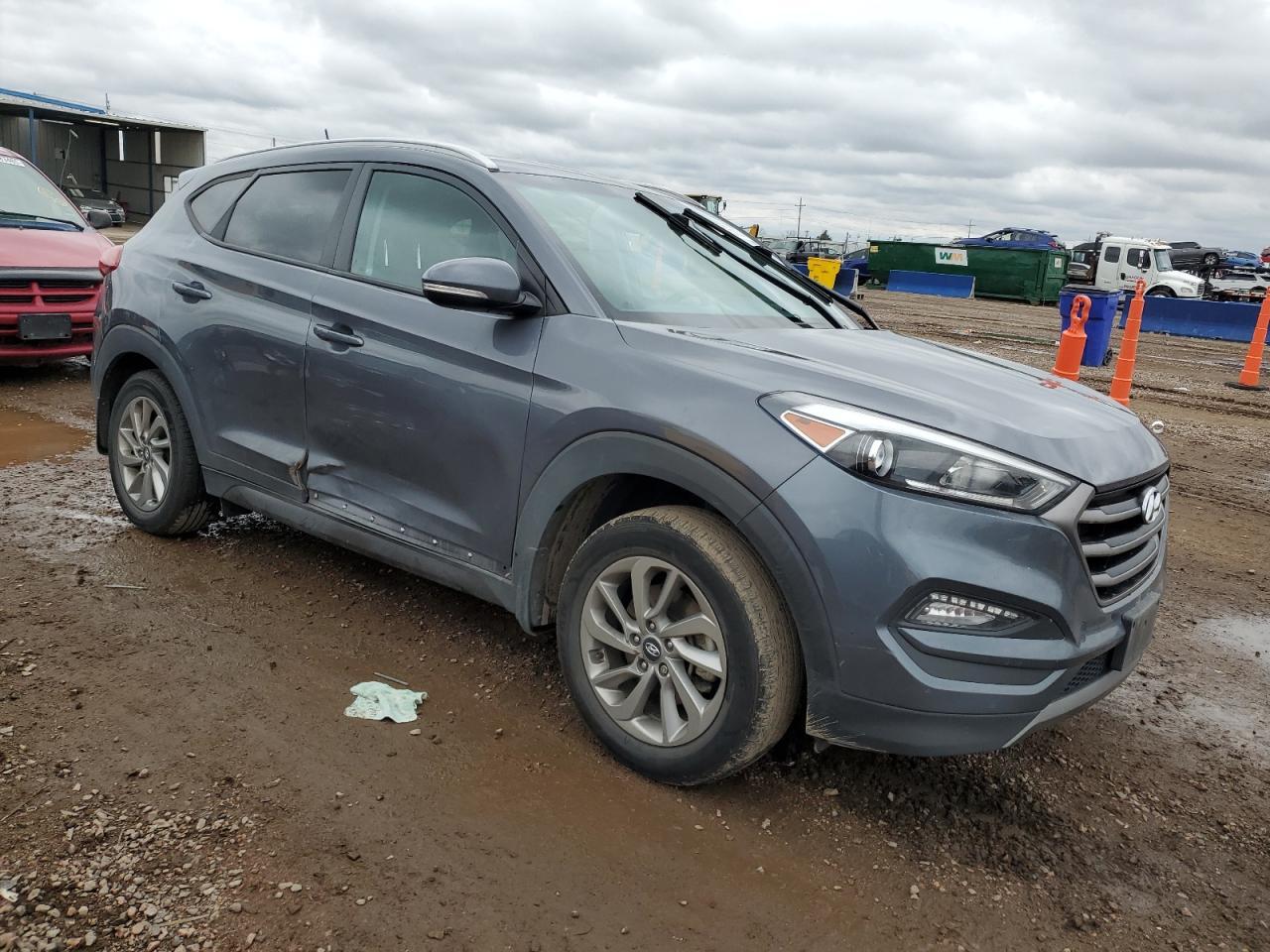 2016 HYUNDAI TUCSON
