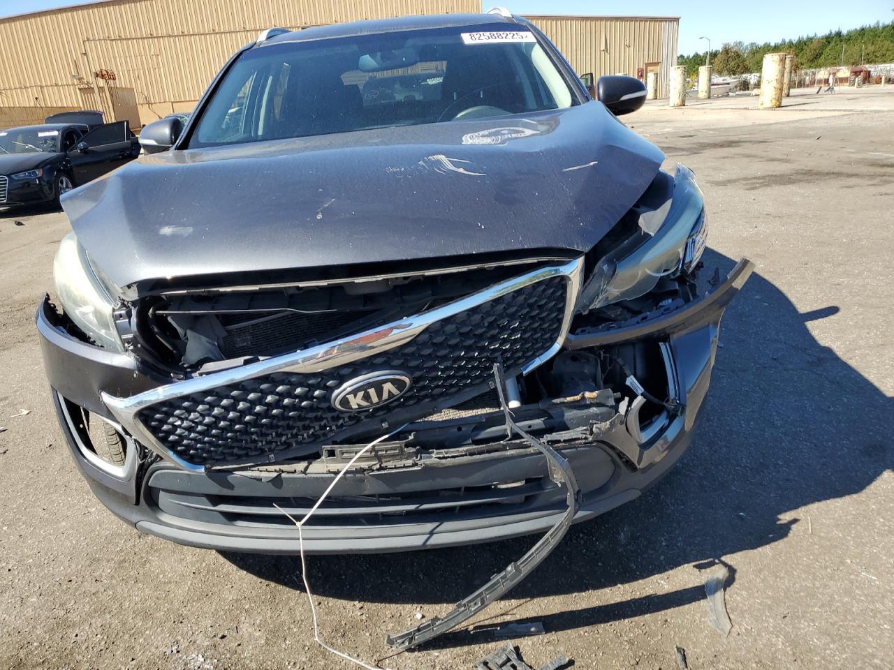 2017 KIA SORENTO