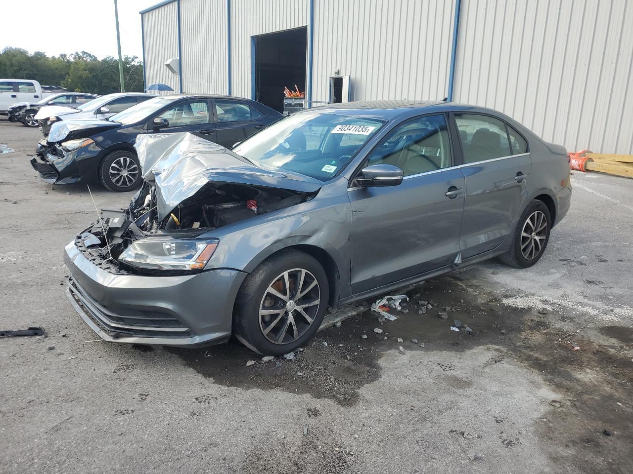 2017 VOLKSWAGEN JETTA