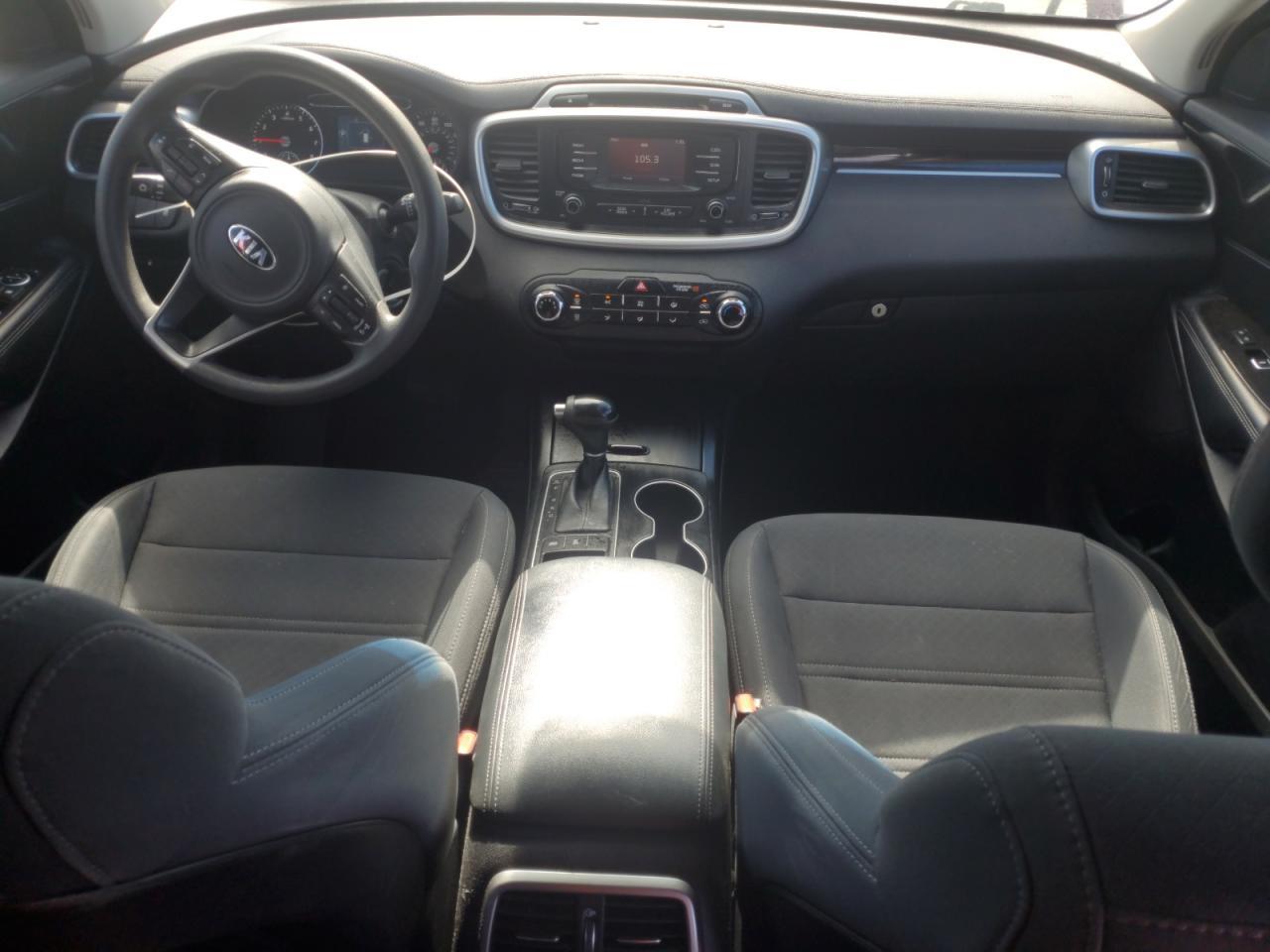 2017 KIA SORENTO