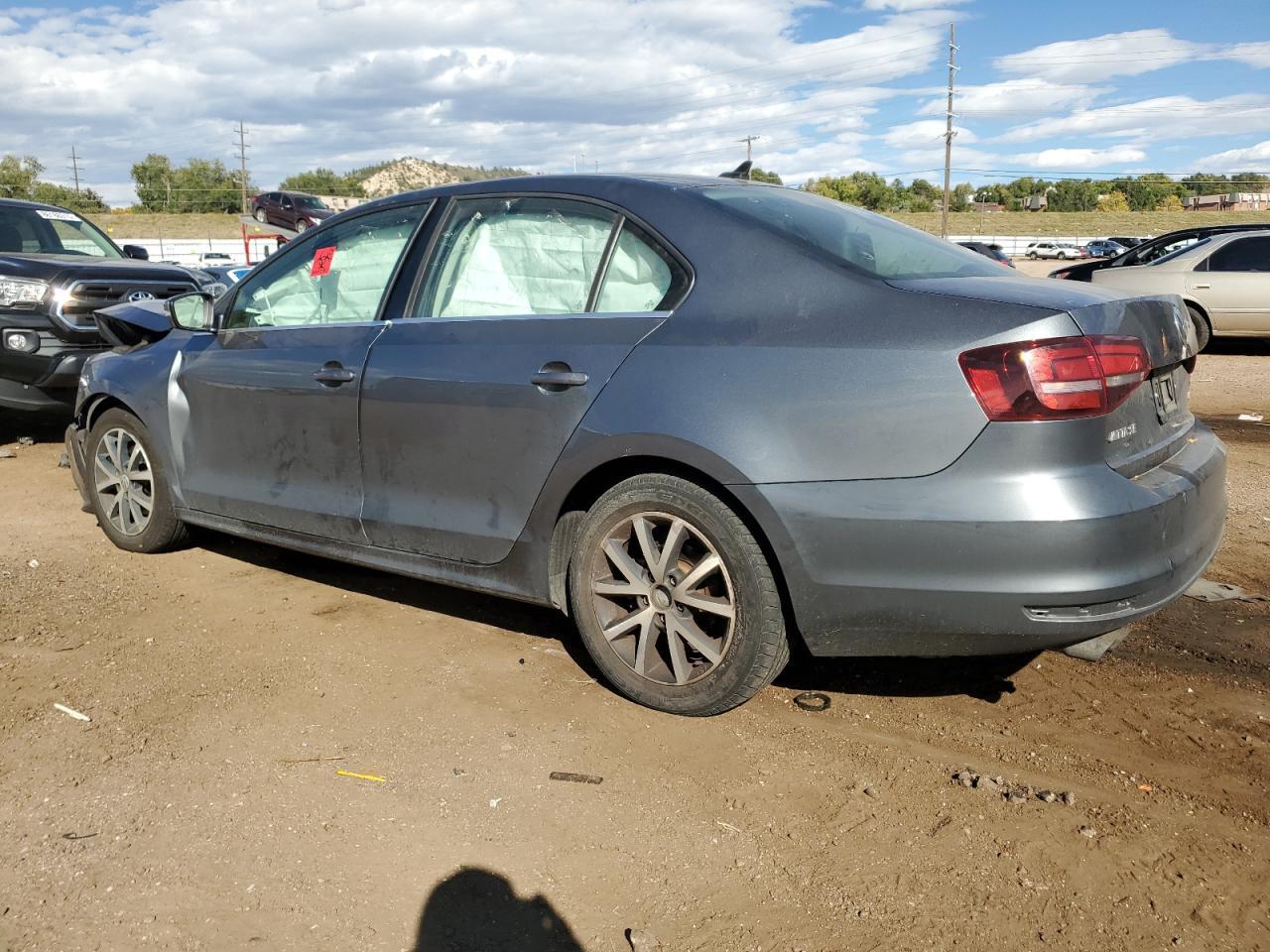 2017 VOLKSWAGEN JETTA