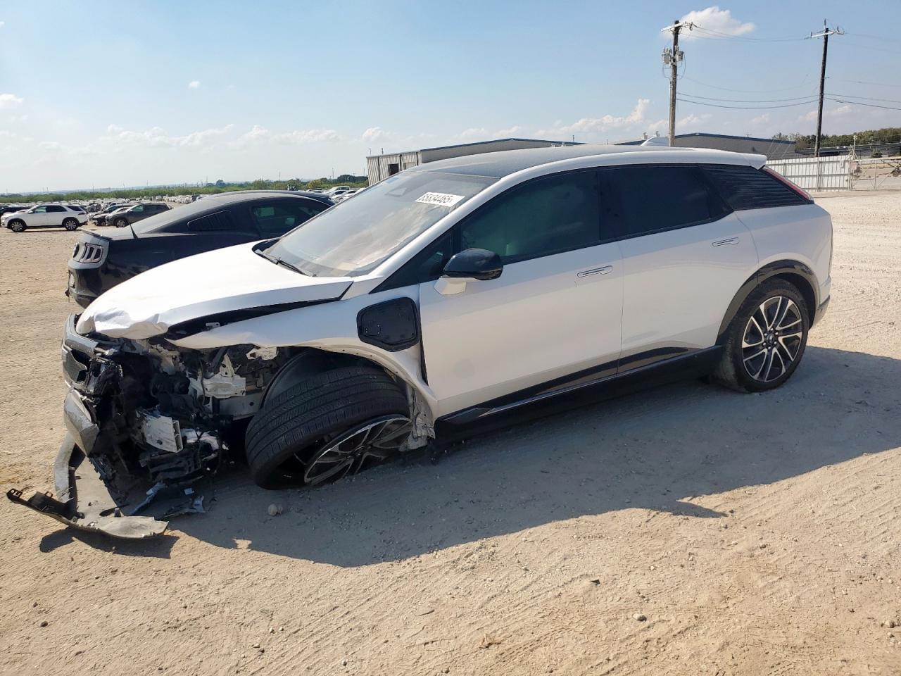 2025 CADILLAC OPTIQ