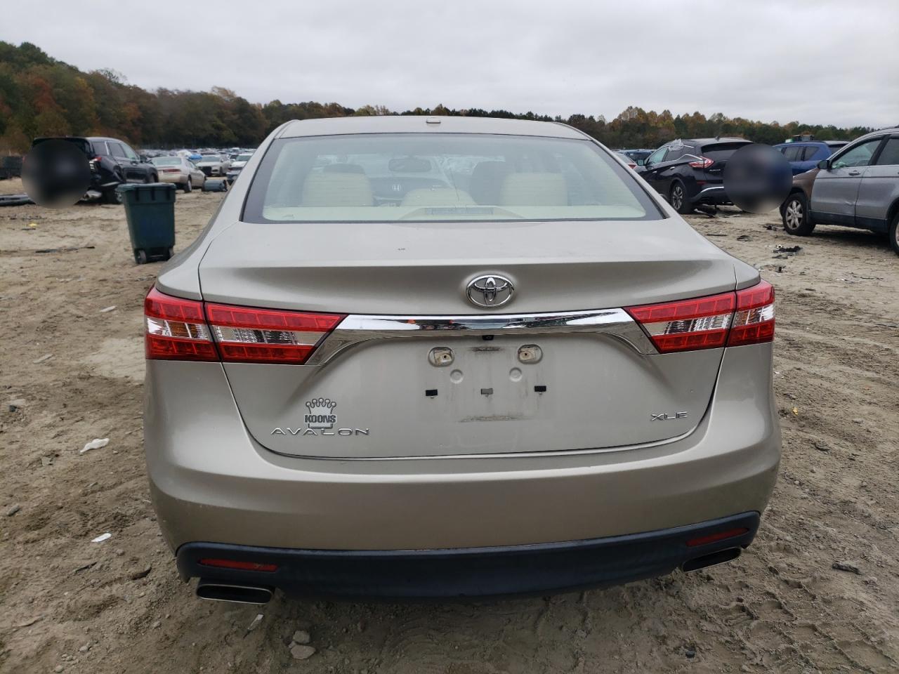 2014 TOYOTA Avalon