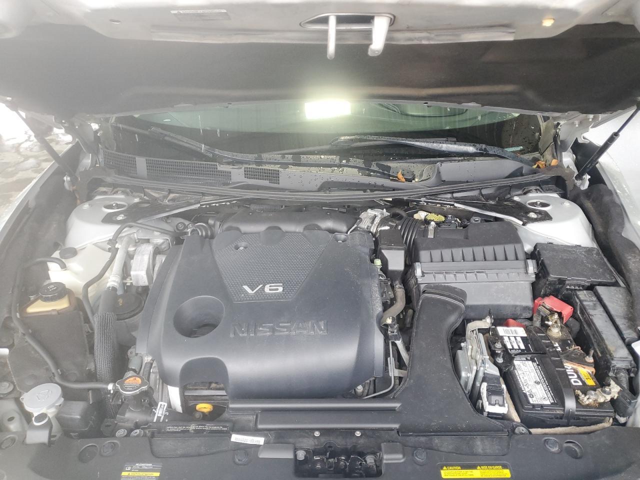 2016 NISSAN Maxima