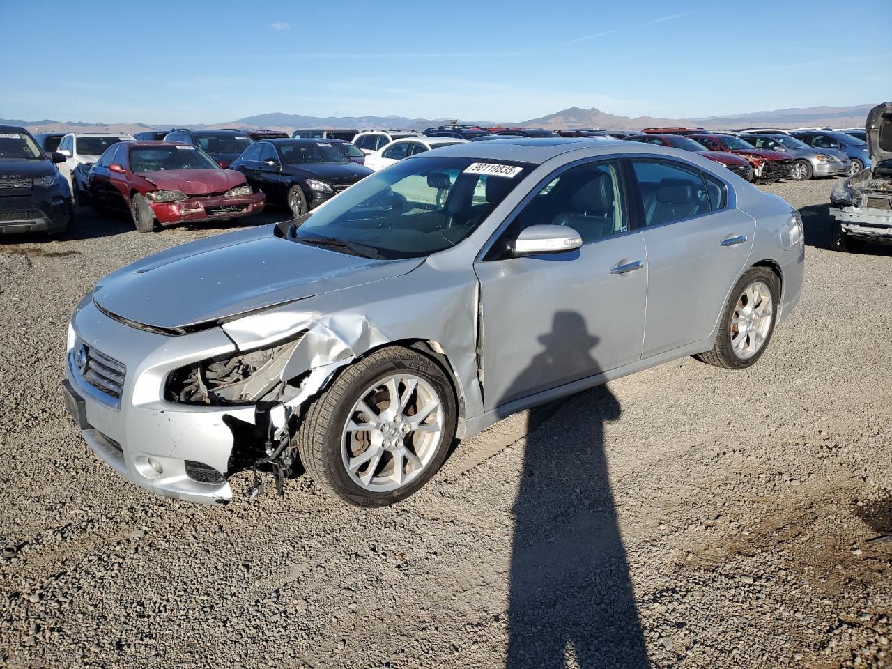 2014 NISSAN Maxima