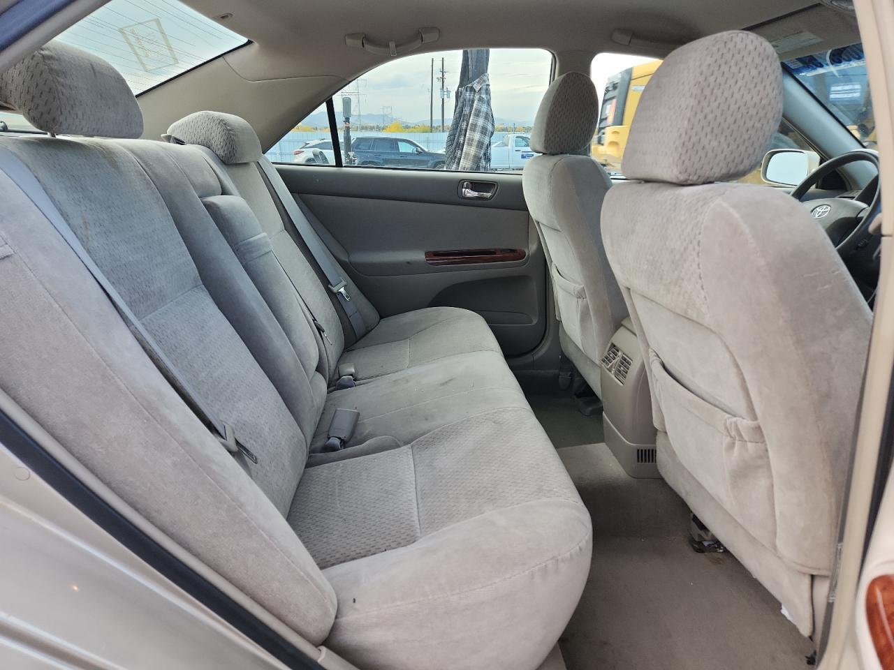 2004 TOYOTA CAMRY