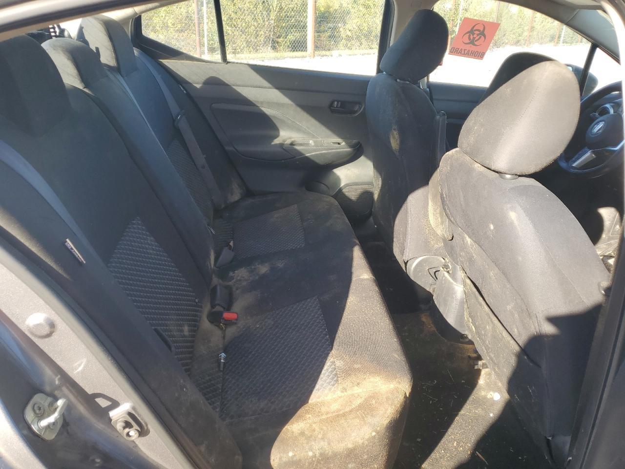 2020 NISSAN VERSA