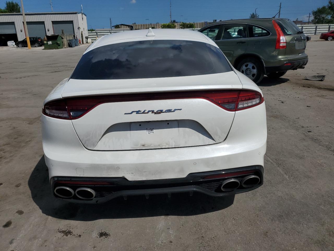 2022 KIA Stinger