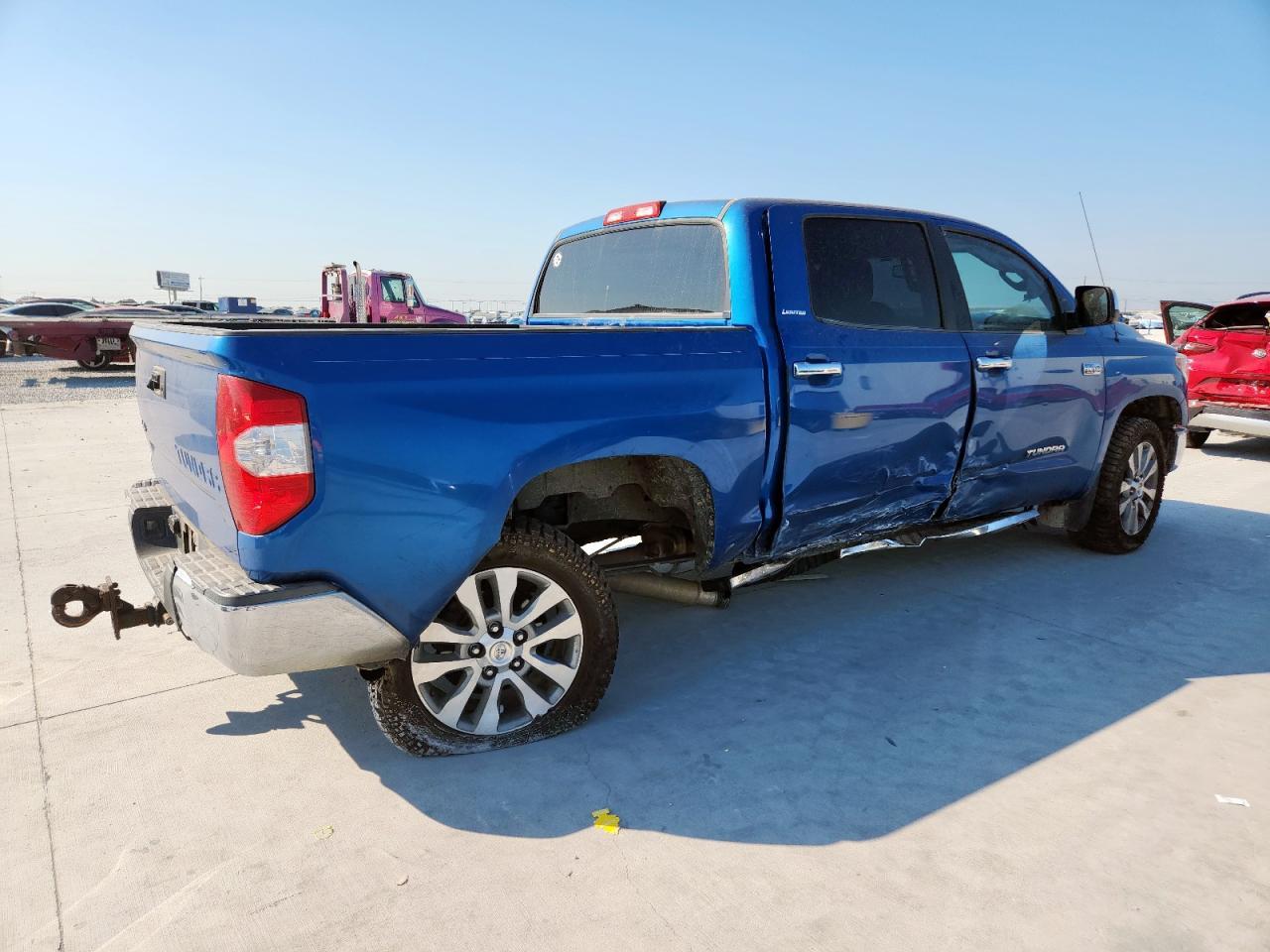 2016 TOYOTA TUNDRA