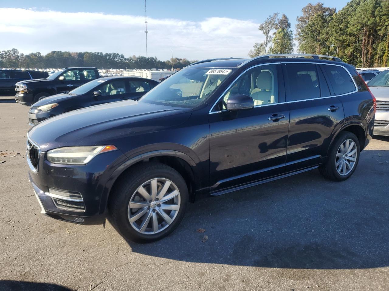 2016 VOLVO XC90
