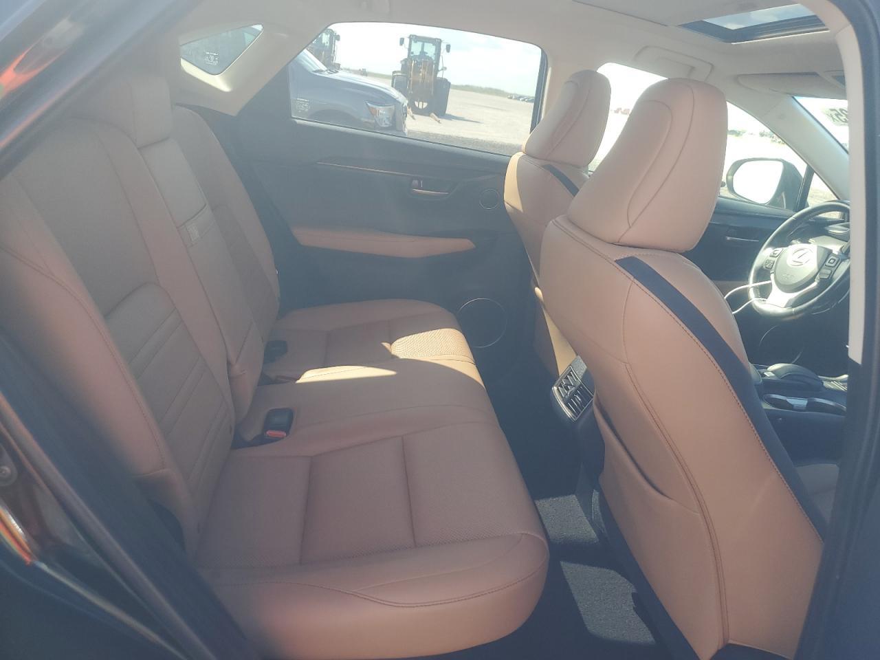 2015 LEXUS Nx
