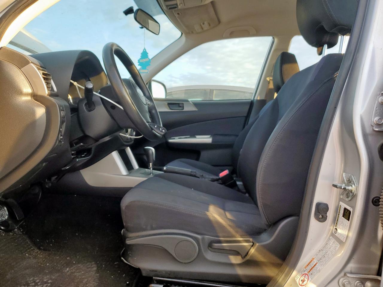 2010 SUBARU FORESTER