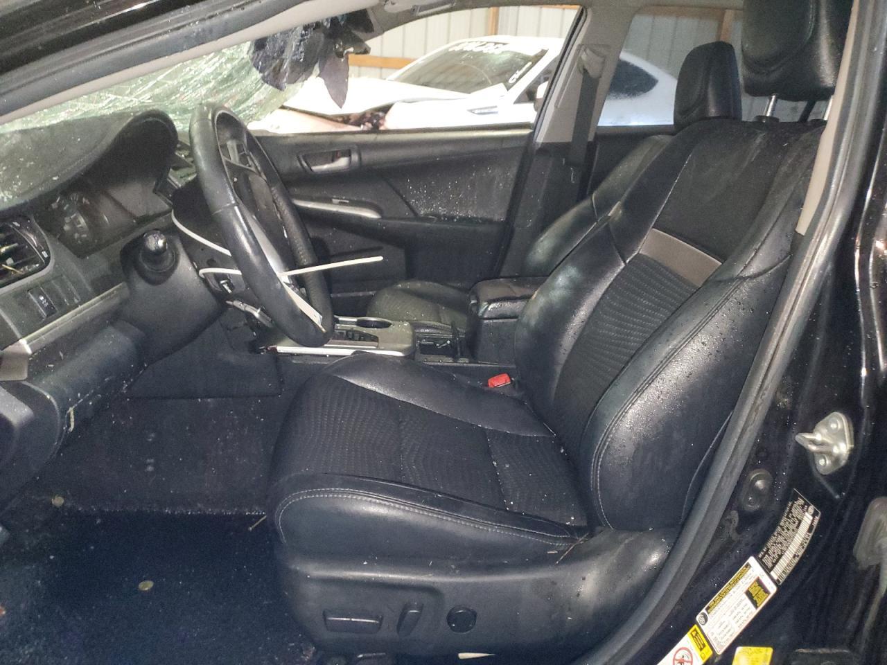 2014 TOYOTA CAMRY