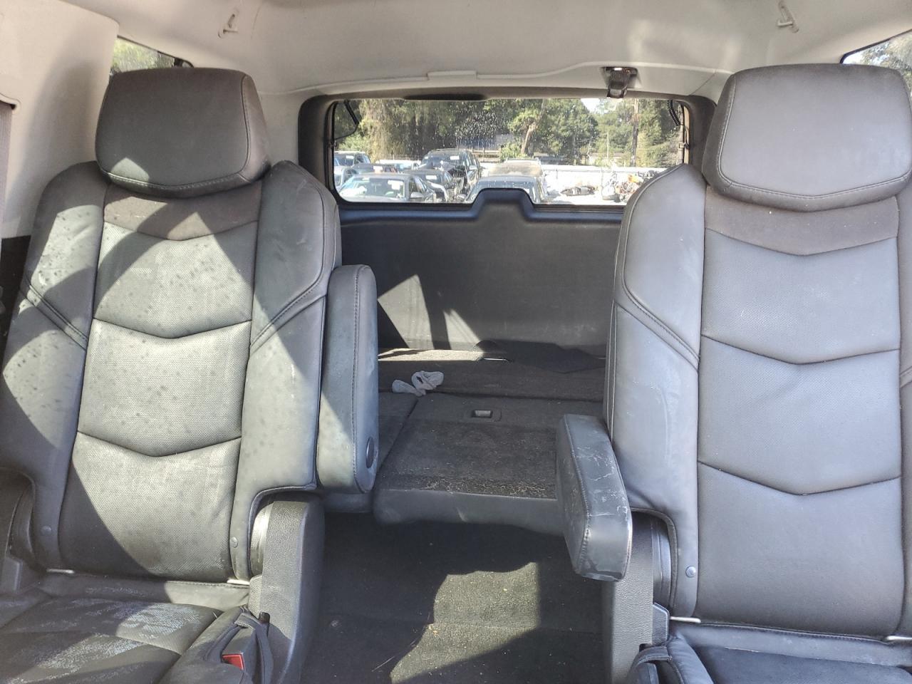 2016 CADILLAC ESCALADE